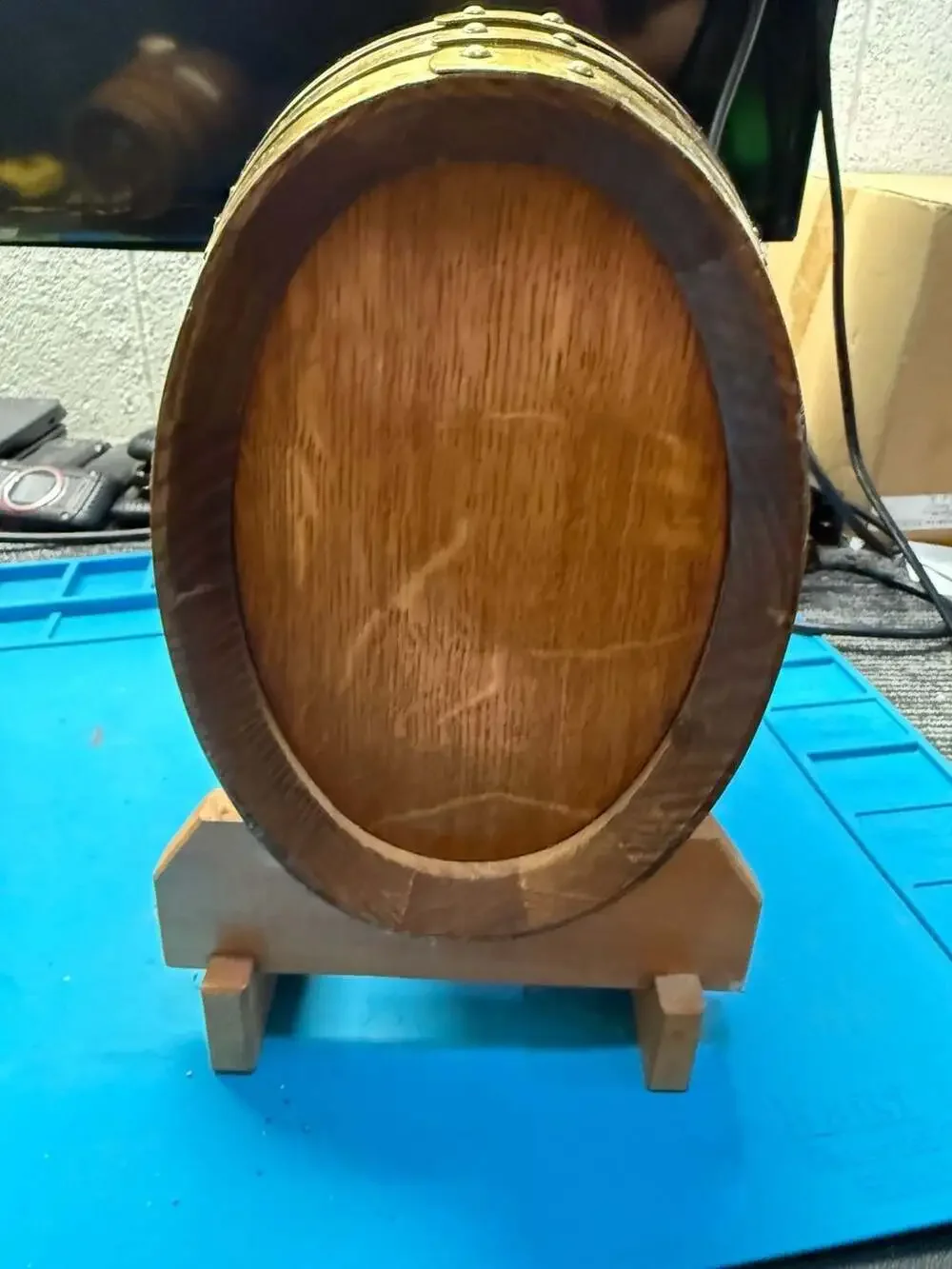 Vintage Small Oak Wood Wine Barrel Cask with Brass Hoops and Wooden Stand